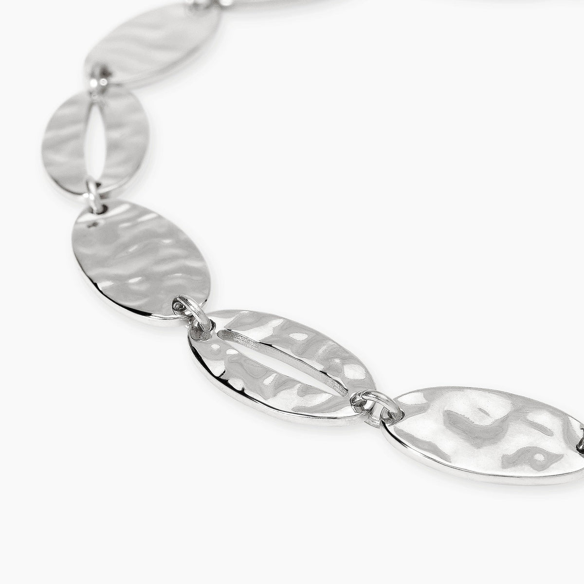 Bracciale Kidult Style Elementi Ovali Martellati in Acciaio - vista 3