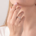 Anello Mirco Visconti Oro 18kt e Diamanti 0,12ct indossato