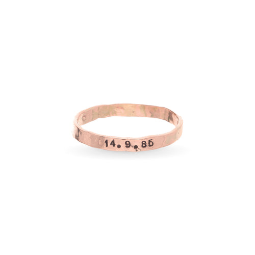 Anello Rubinia dell'Anno Piatto Oro Rosa 9kt - dettaglio