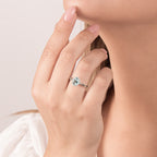 Anello Mirco Visconti Oro 18kt Acquamarina e Diamanti indossato