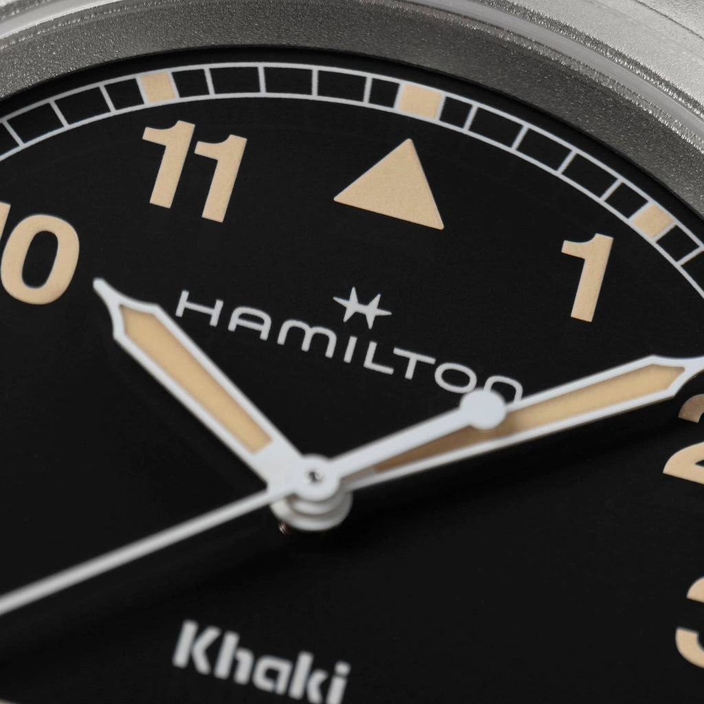 Orologio Hamilton Khaki Field Quartz 38mm Acciaio - dettaglio quadrante