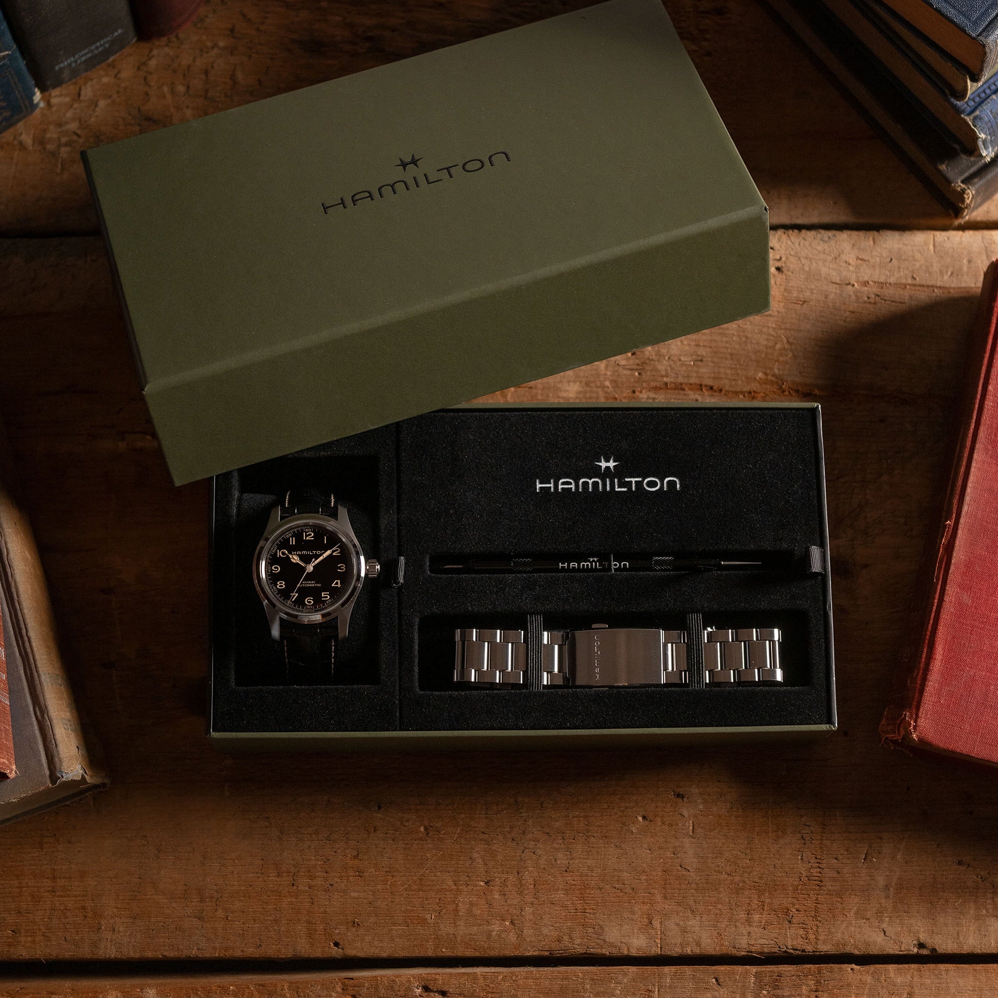 Orologio Hamilton Khaki Field Murph Auto 42mm Set Bracciale - al polso